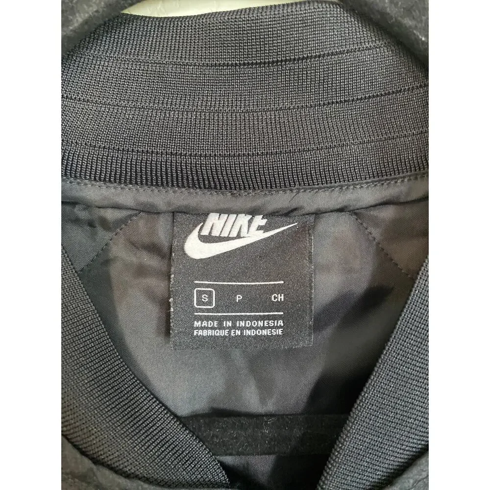 Nike Sportswear Limited Edition Double Swoosh Quilted Black Jacket Size S